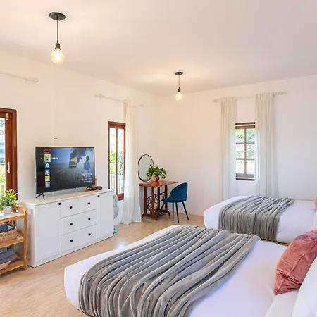 Vawa Guesthouse Kanchanaburi Buitenkant foto